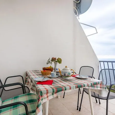 Igor Apartment